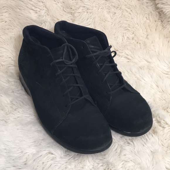 munro lace up shoes